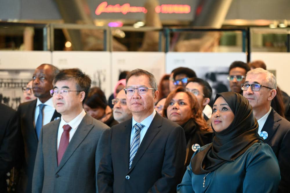 中索建交65周年精选历史图片展